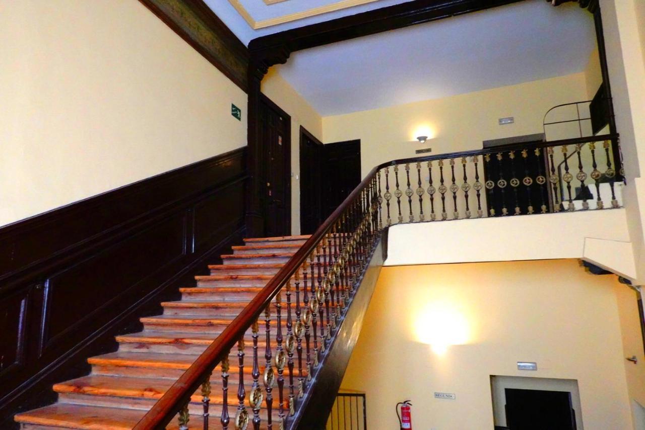Casa Reina- Classical With Lift In Sol And Mayor Madrid Esterno foto