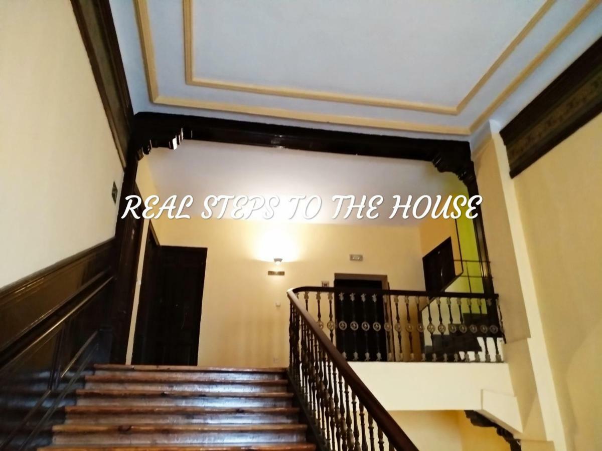 Casa Reina- Classical With Lift In Sol And Mayor Madrid Esterno foto